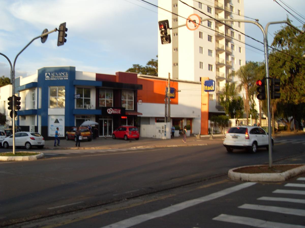 Unibarao Hotel -Proximo As Universidades Unicamp-Puc-Hospitais -Bancos-Restaurantes-Praca Capital -Shopping Dom Pedro -Ceasa Campinas  Zewnętrze zdjęcie